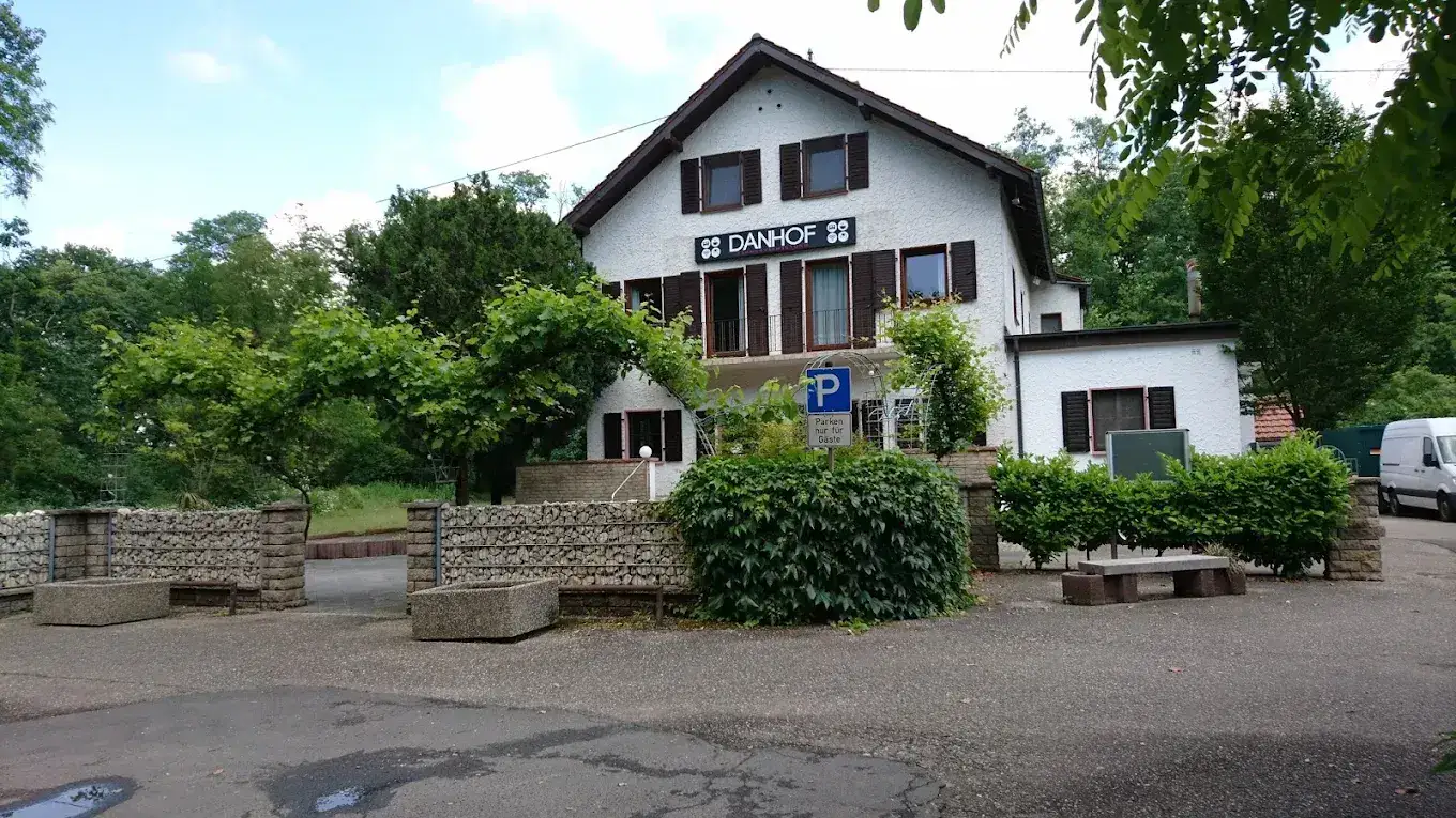Pension Danhof, Außenansicht des Hauses in Schifferstadt