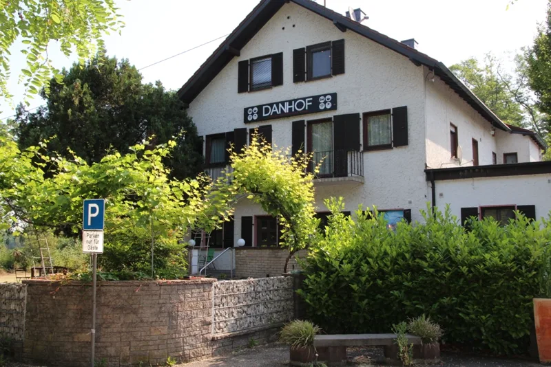 Pension Danhof Hauptgebäude in Schifferstadt